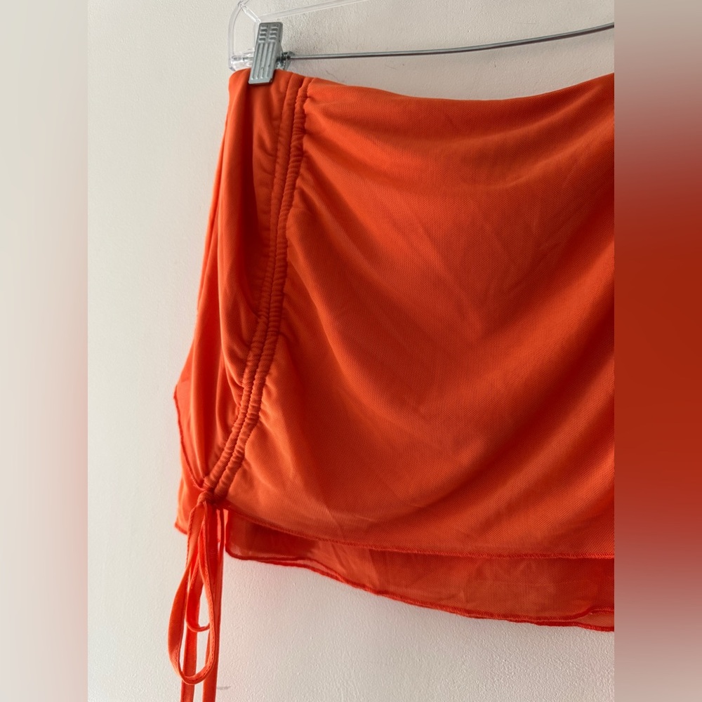 Superdown Indy Orange Ruched Drawstring Mesh Mini… - image 2